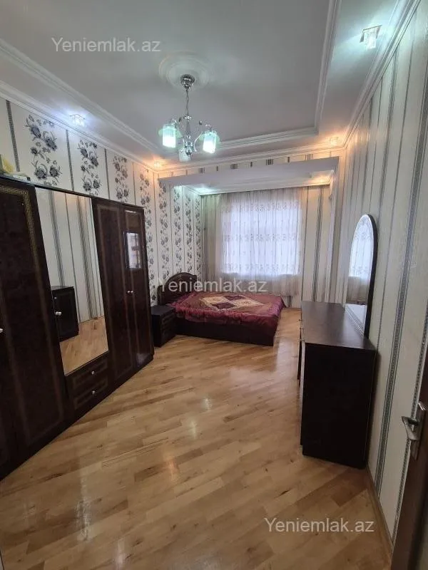 Satılır 3 otaqlı yeni tikili 87 m²