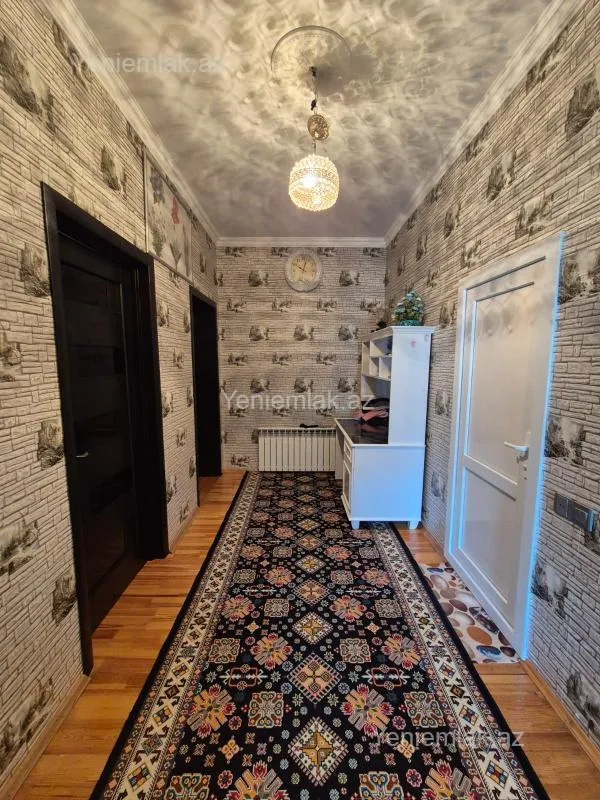 Satılır 3 otaqlı yeni tikili 82 m²