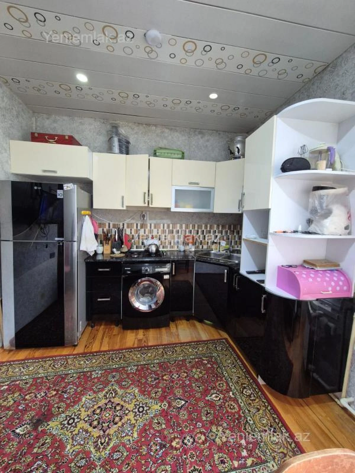 Satılır 3 otaqlı yeni tikili 82 m²