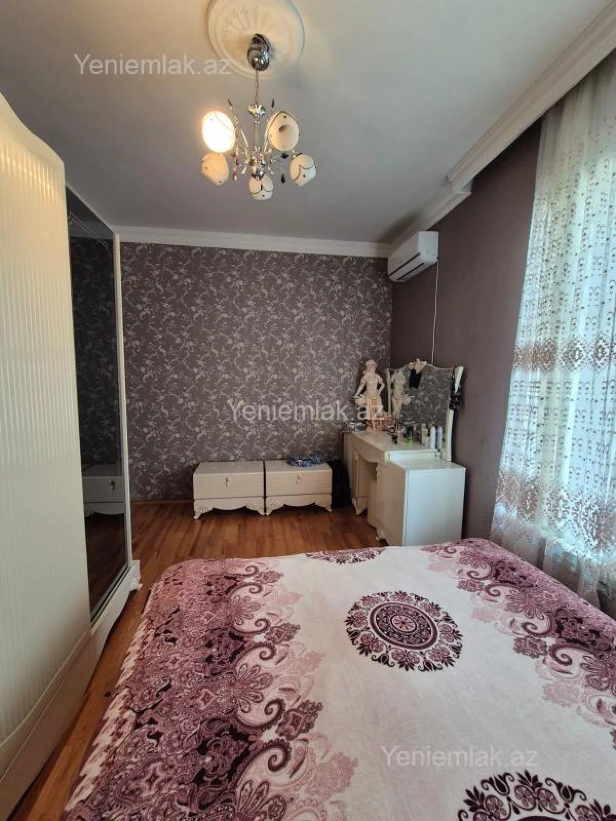 Satılır 3 otaqlı yeni tikili 82 m²