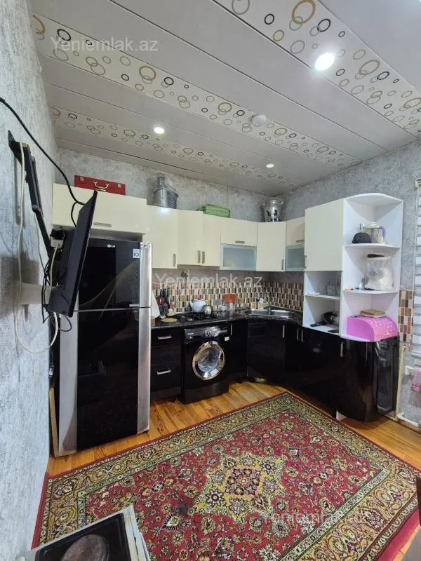 Satılır 3 otaqlı yeni tikili 82 m²