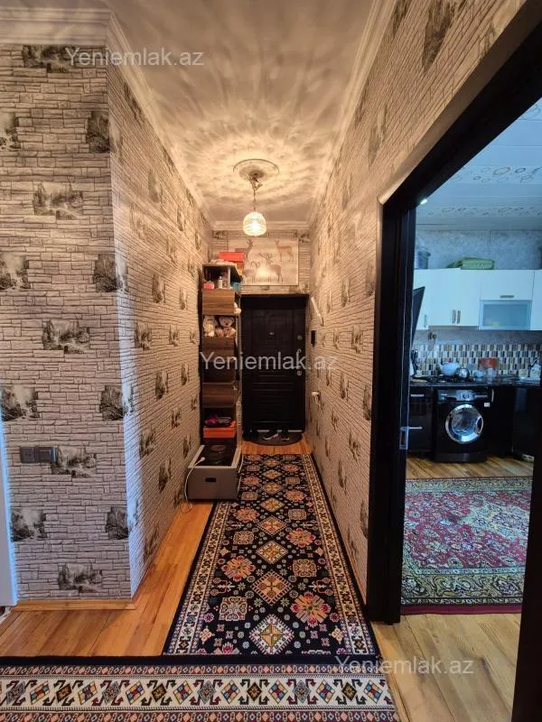 Satılır 3 otaqlı yeni tikili 82 m²