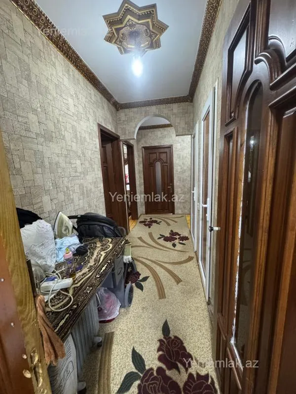 Satılır 3 otaqlı köhnə tikili 76 m²