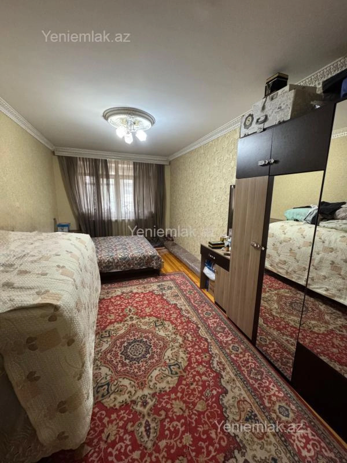 Satılır 3 otaqlı köhnə tikili 76 m²