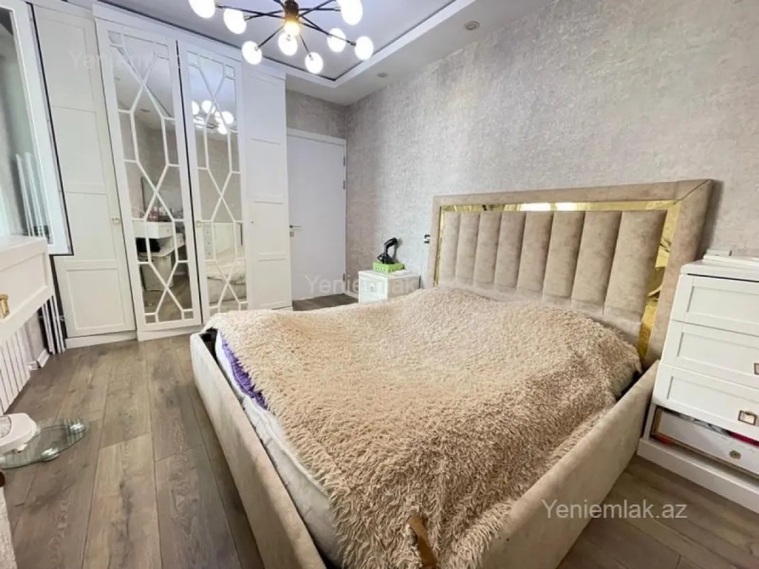 Satılır 3 otaqlı köhnə tikili 65 m²