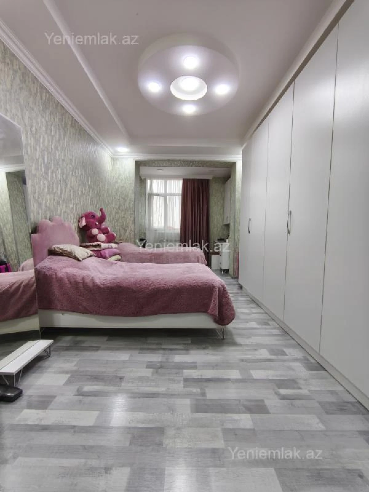Satılır 2 otaqlı köhnə tikili 50 m²