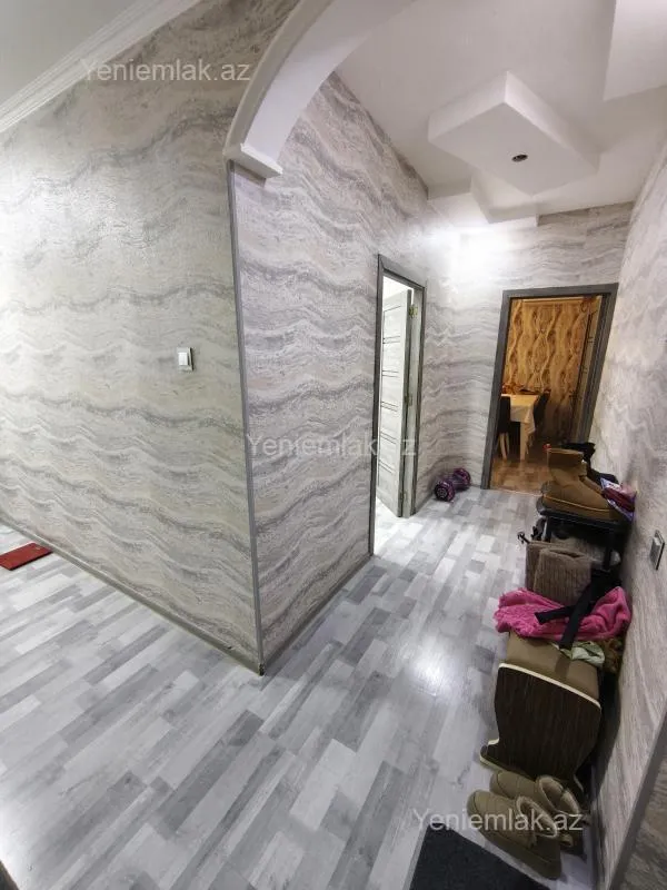 Satılır 2 otaqlı köhnə tikili 50 m²