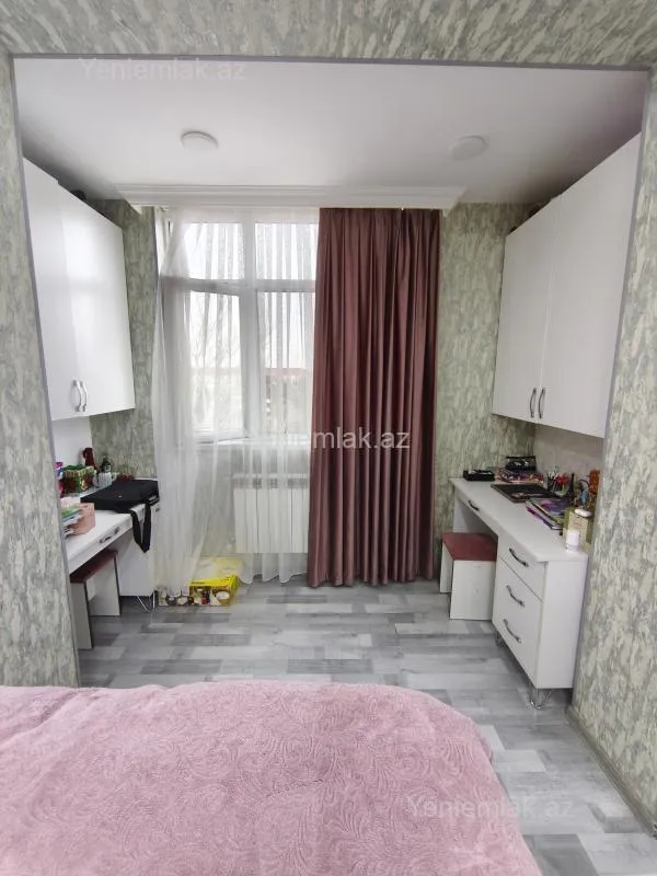 Satılır 2 otaqlı köhnə tikili 50 m²