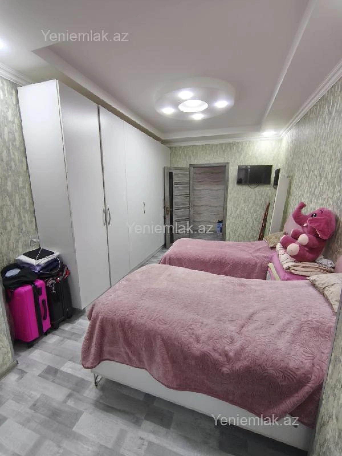 Satılır 2 otaqlı köhnə tikili 50 m²