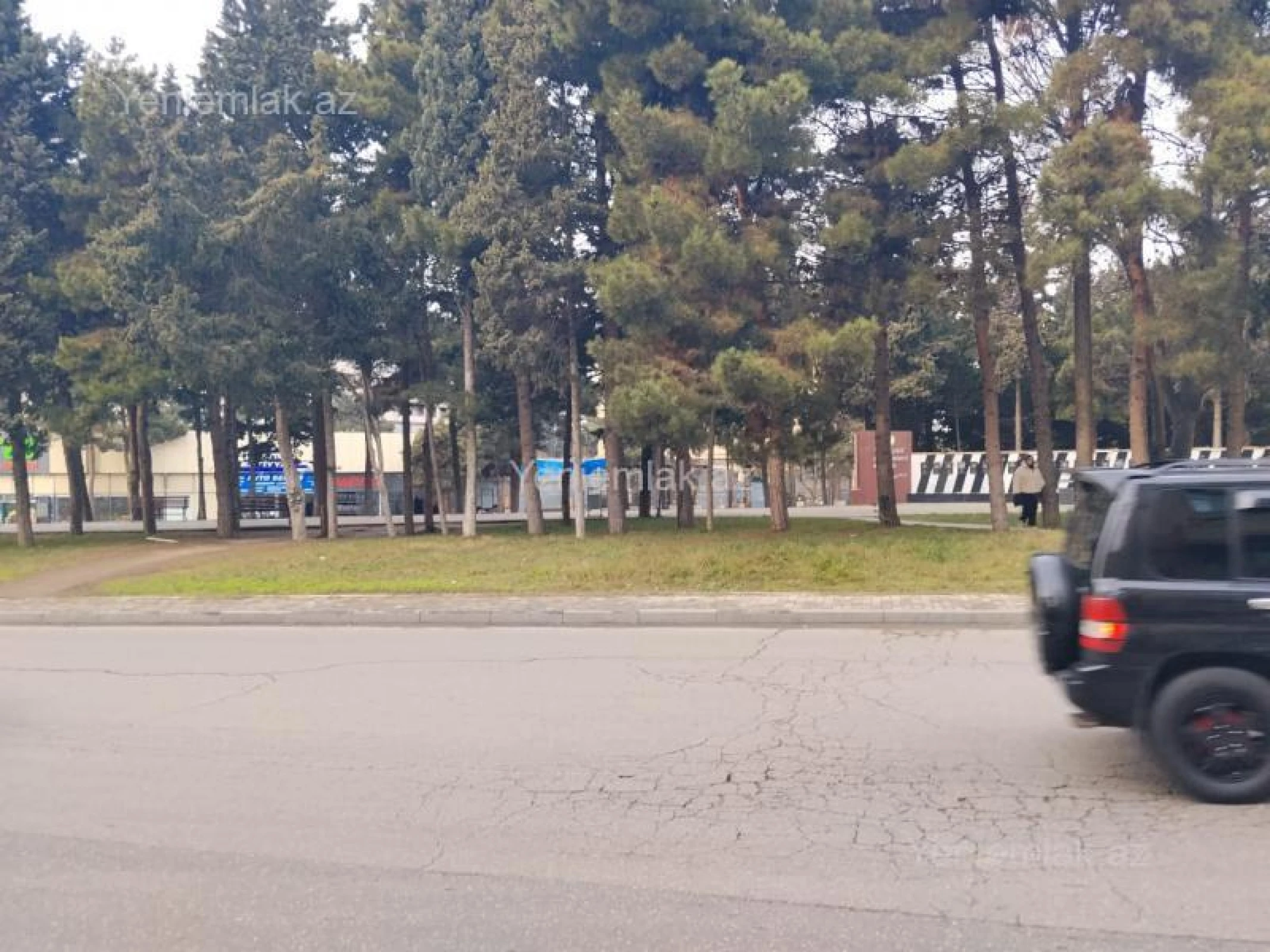 Satılır 5 otaqlı köhnə tikili 120 m²