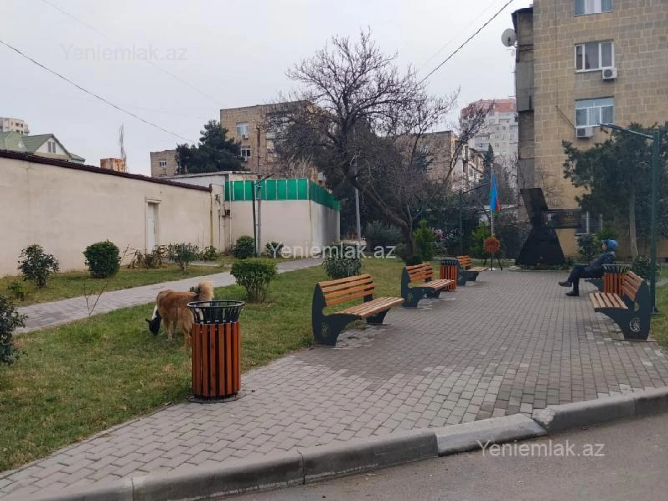 Satılır 5 otaqlı köhnə tikili 120 m²