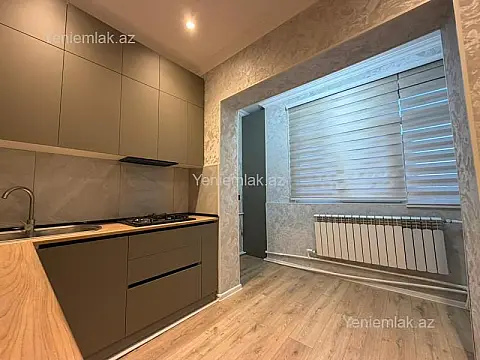 Satılır 3 otaqlı köhnə tikili 86 m²