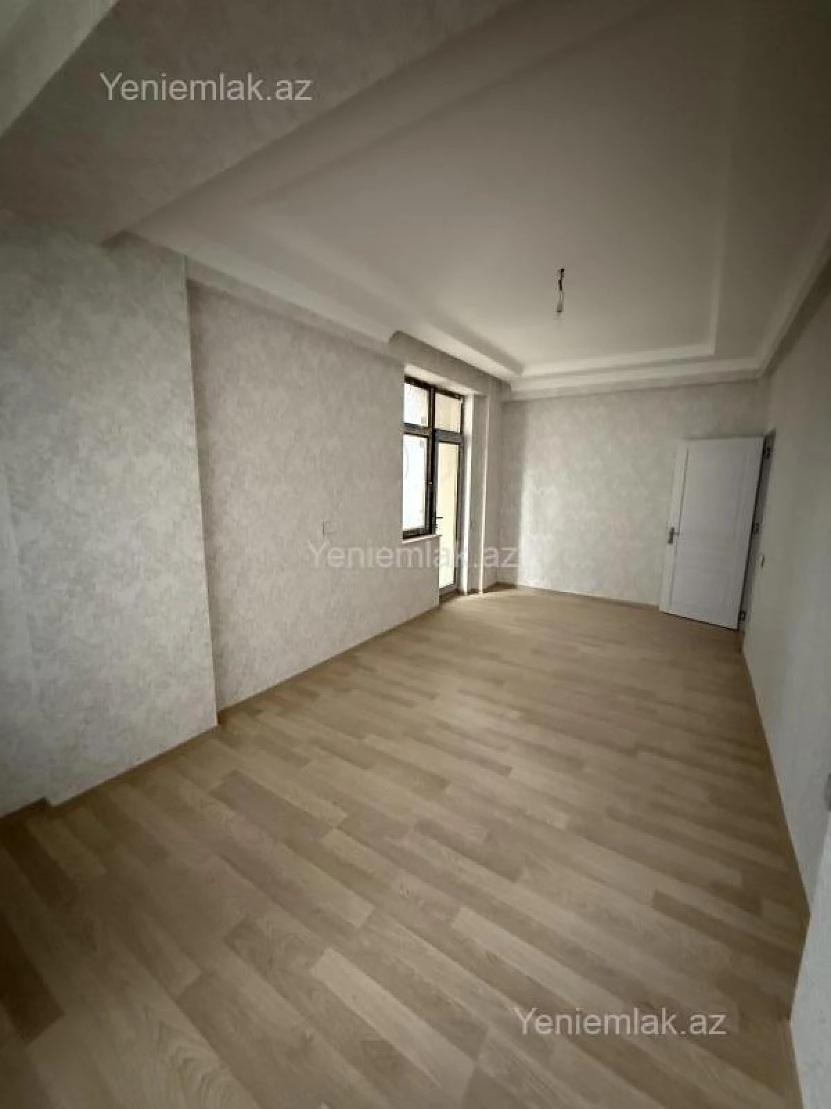 Satılır 3 otaqlı yeni tikili 129.5 m²