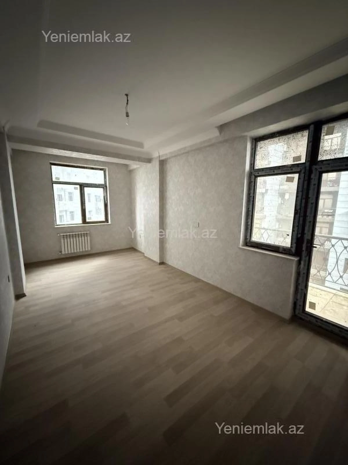 Satılır 3 otaqlı yeni tikili 129.5 m²