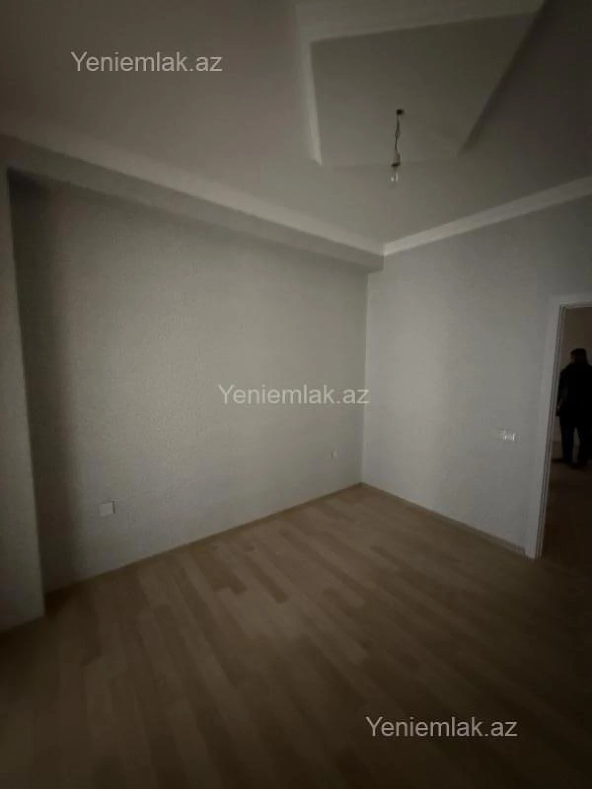 Satılır 3 otaqlı yeni tikili 129.5 m²