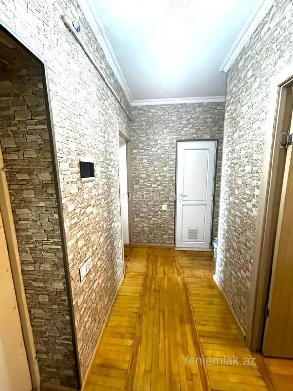 Satılır 3 otaqlı köhnə tikili 60 m²