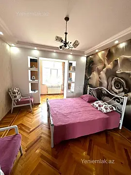 Satılır 3 otaqlı köhnə tikili 60 m²