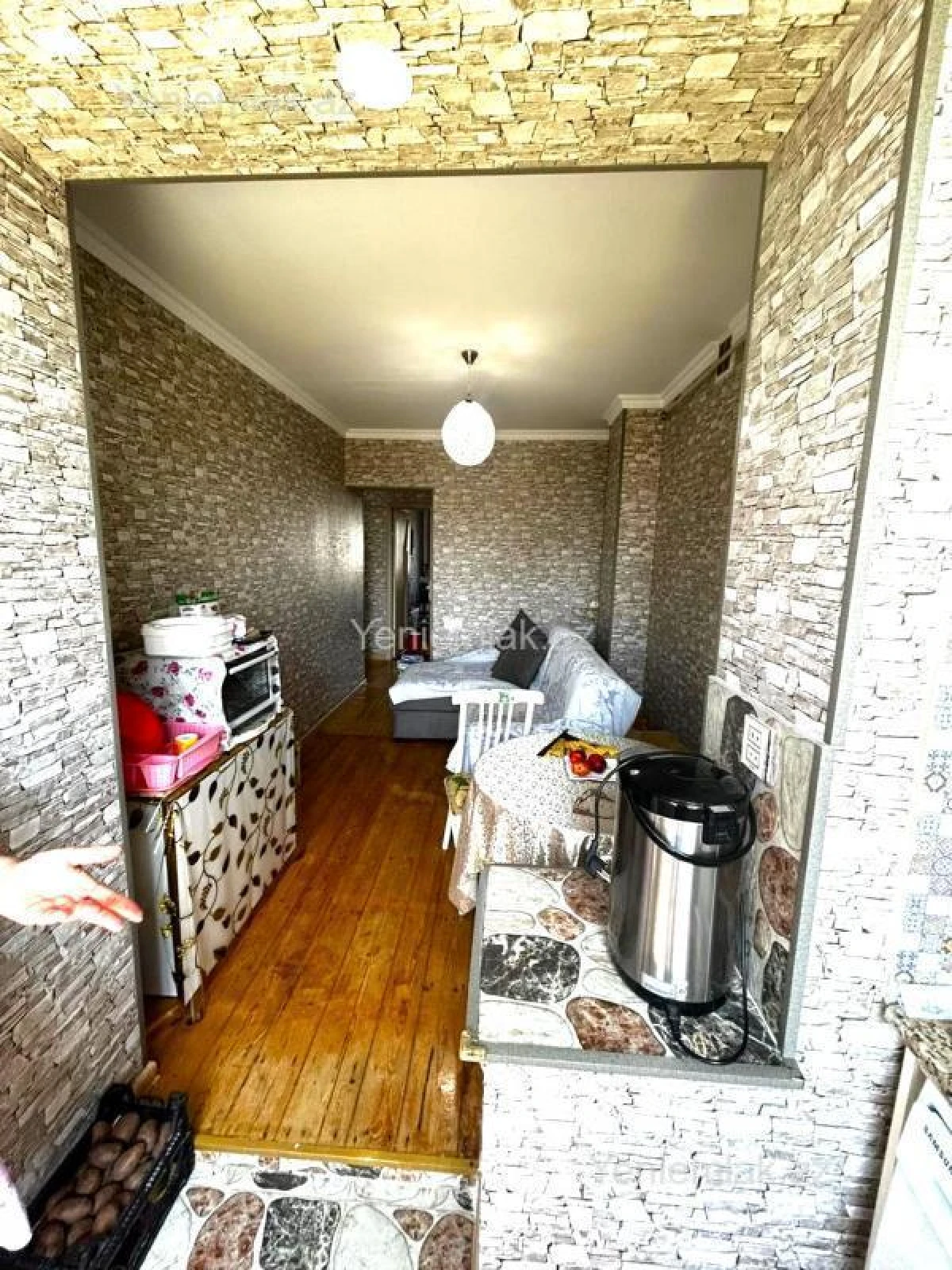 Satılır 3 otaqlı köhnə tikili 60 m²