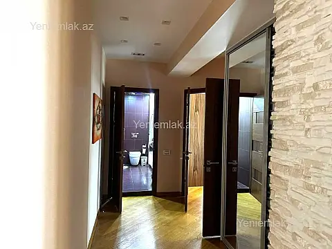 Satılır 2 otaqlı yeni tikili 106 m²