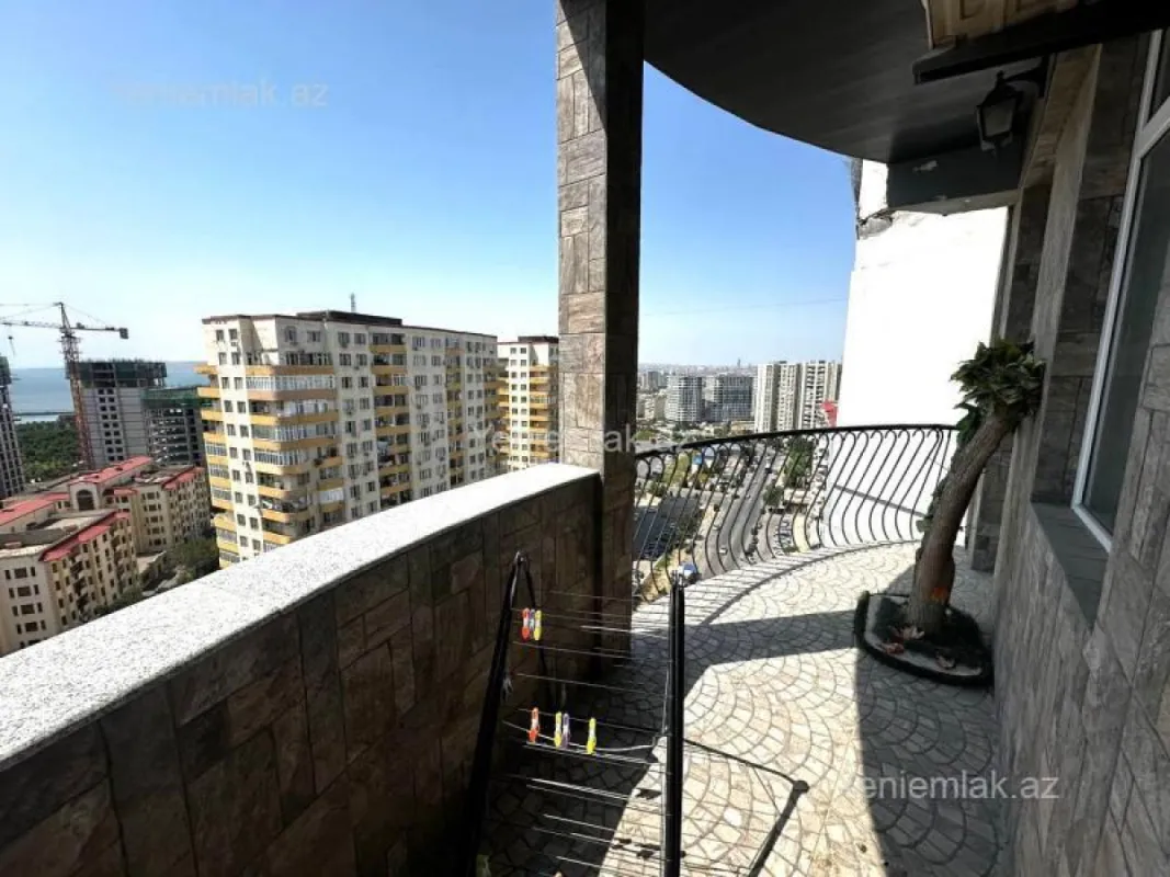 Satılır 2 otaqlı yeni tikili 106 m²