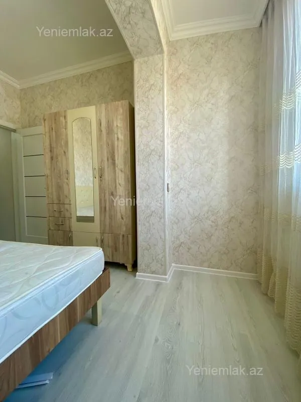 Satılır 2 otaqlı köhnə tikili 45 m²