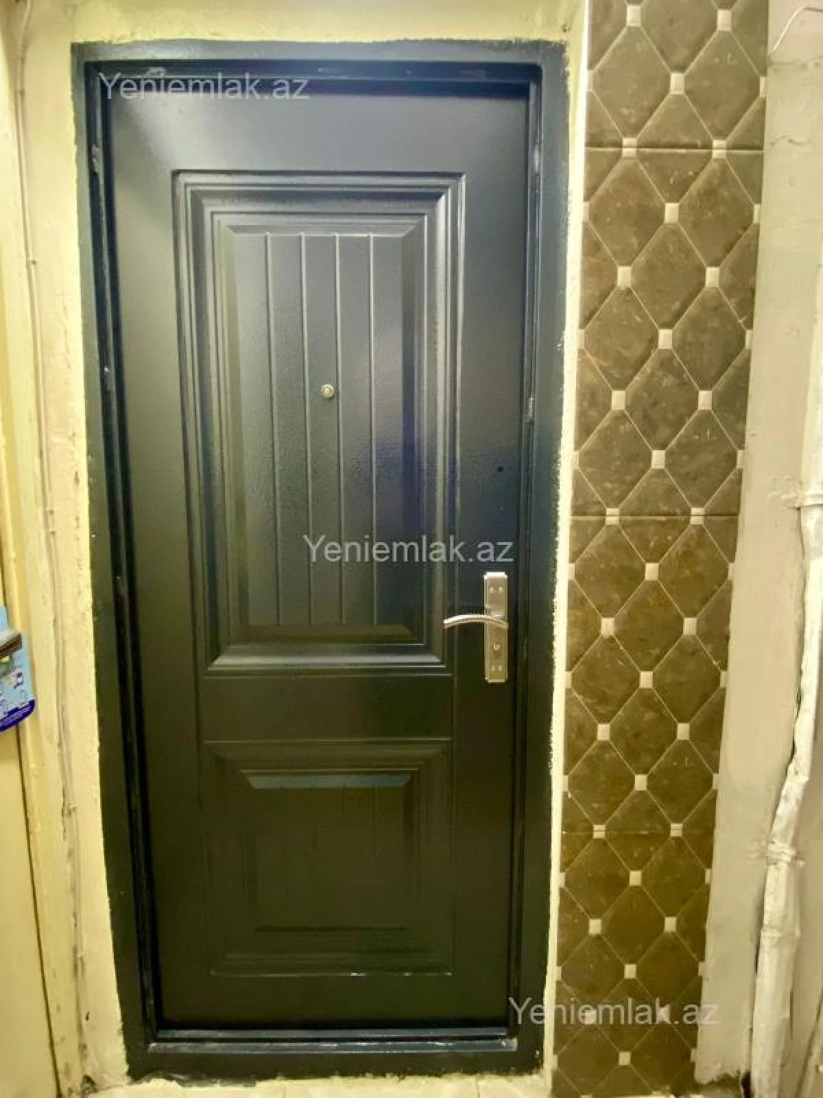 Satılır 2 otaqlı köhnə tikili 45 m²