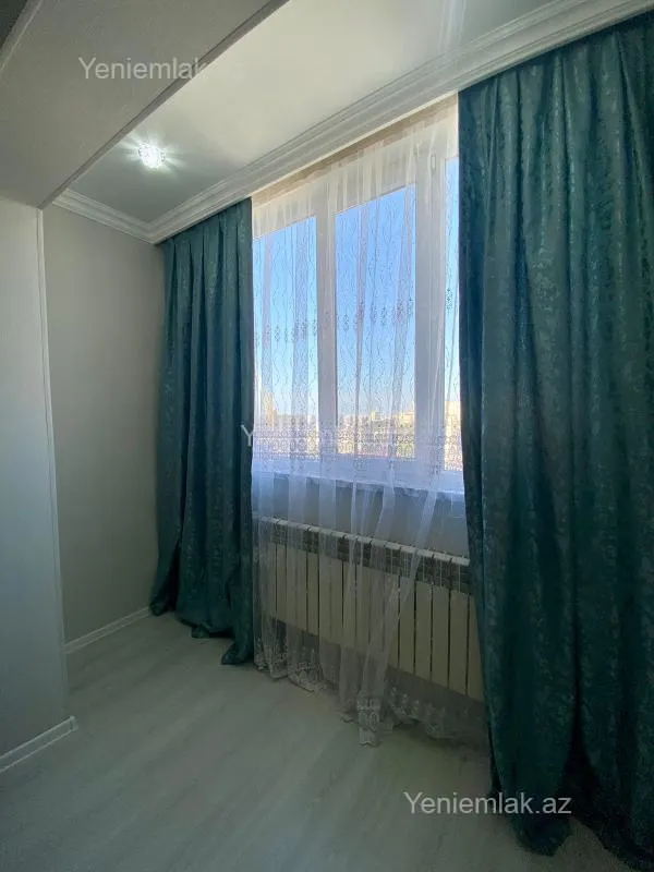 Satılır 2 otaqlı köhnə tikili 45 m²