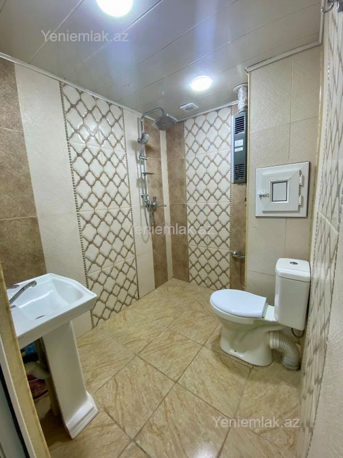 Satılır 2 otaqlı köhnə tikili 45 m²
