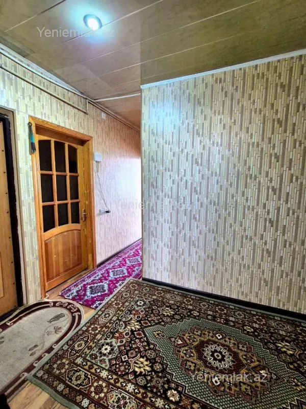 Satılır 2 otaqlı köhnə tikili 60 m²