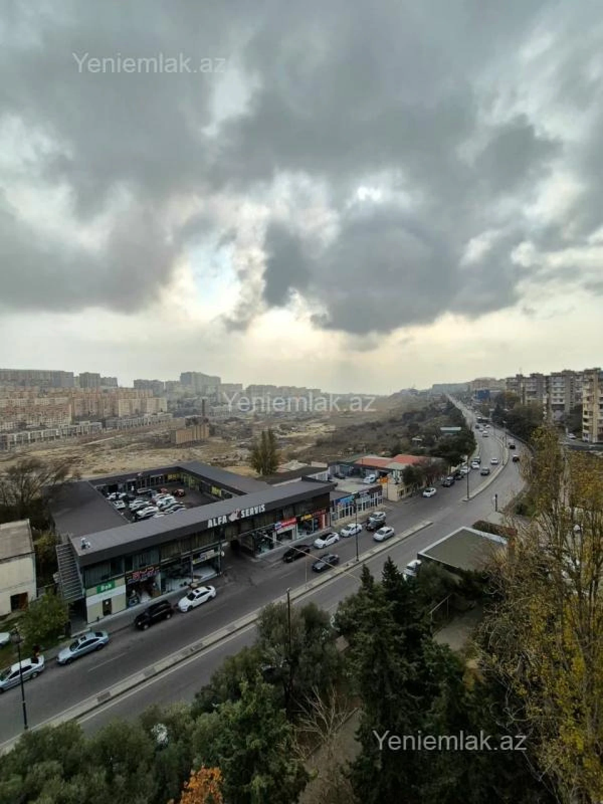 Satılır 2 otaqlı köhnə tikili 60 m²