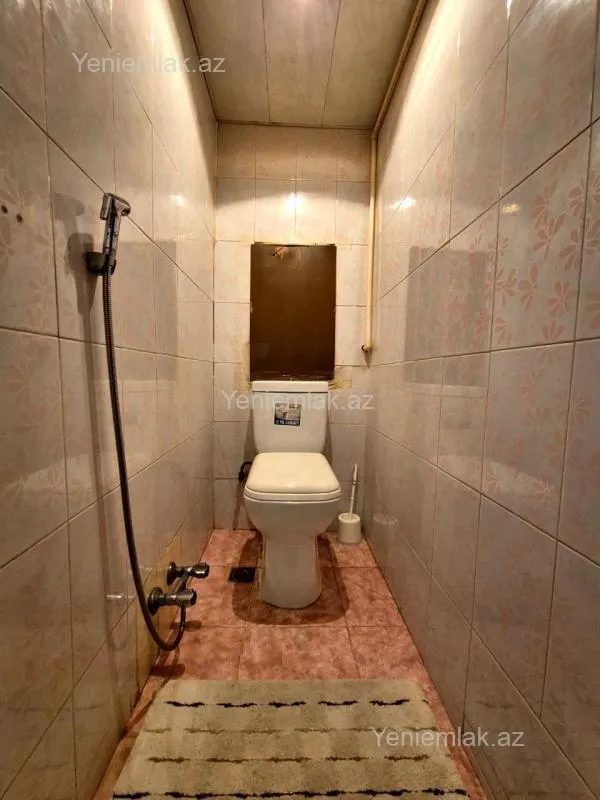 Satılır 2 otaqlı köhnə tikili 60 m²