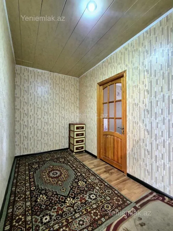 Satılır 2 otaqlı köhnə tikili 60 m²