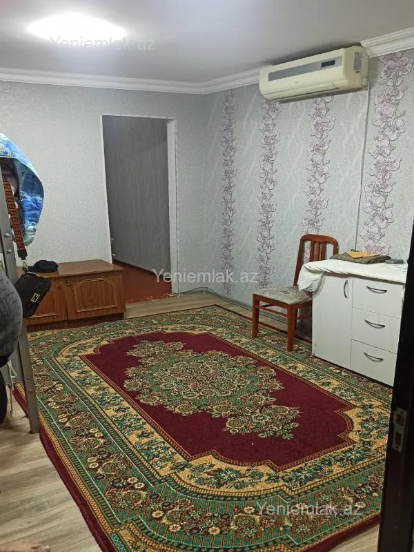Satılır 4 otaqlı həyət evi 150 m²