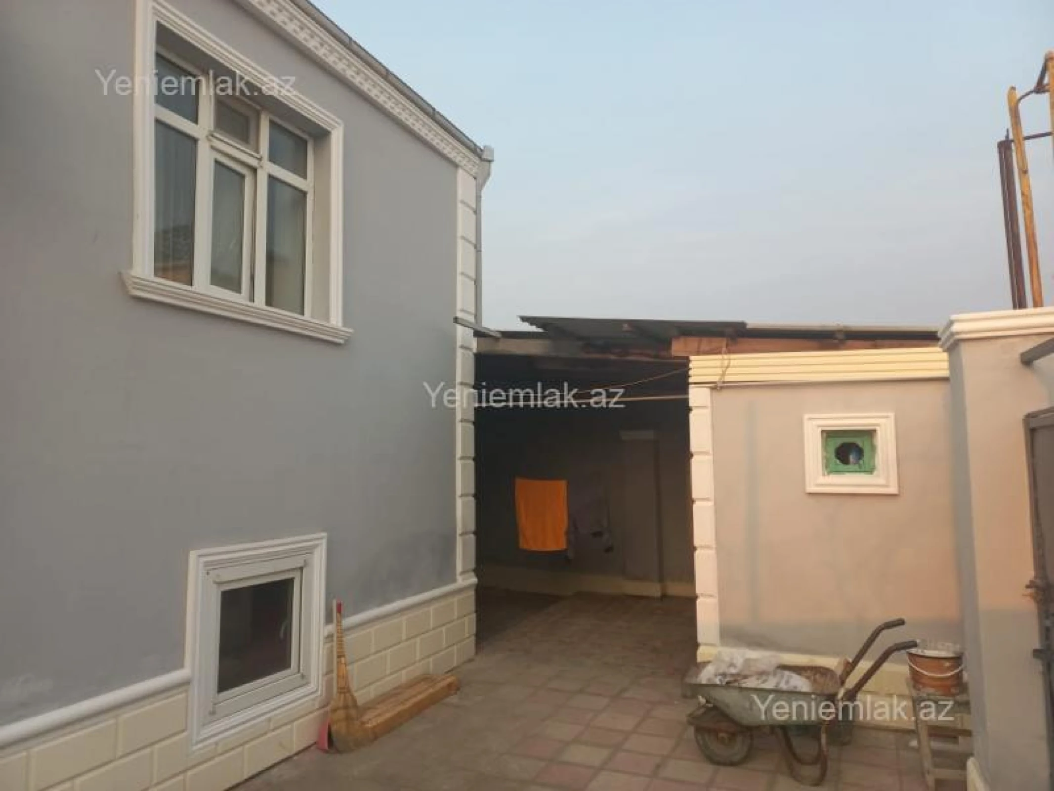 Satılır 4 otaqlı həyət evi 150 m²