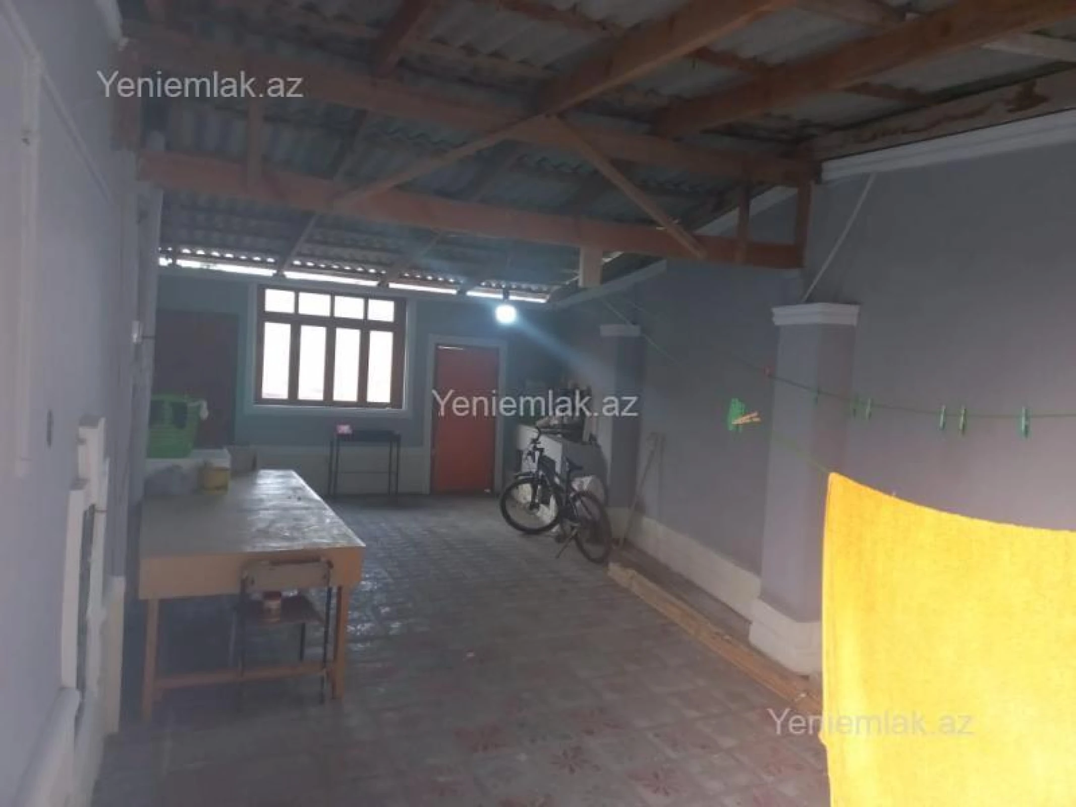 Satılır 4 otaqlı həyət evi 150 m²