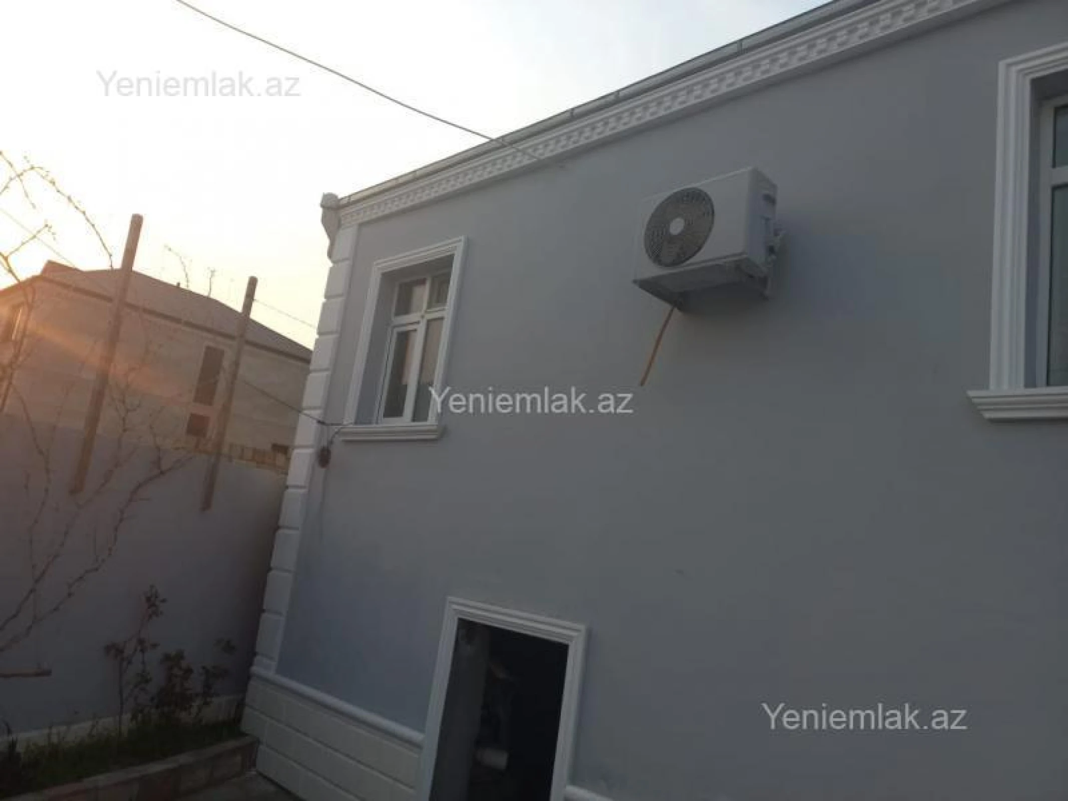 Satılır 4 otaqlı həyət evi 150 m²