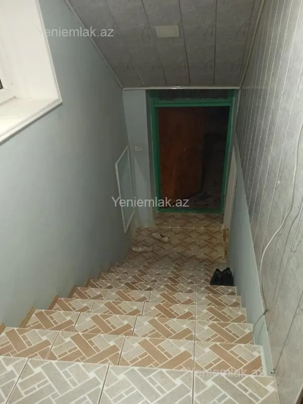 Satılır 4 otaqlı həyət evi 150 m²