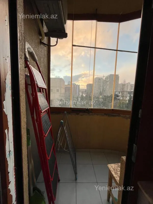 Satılır 3 otaqlı yeni tikili 110 m²