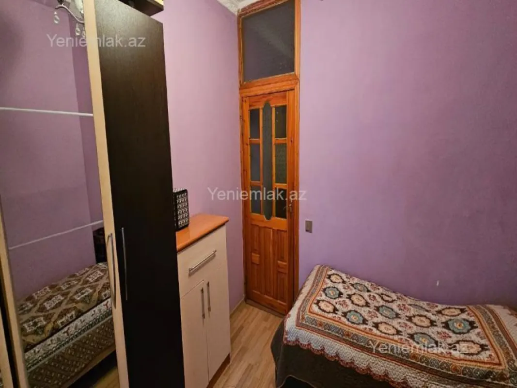 Satılır 3 otaqlı köhnə tikili 65 m²