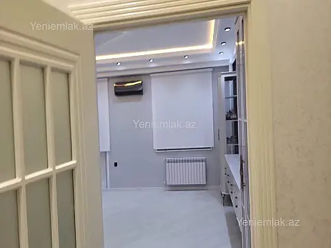 Satılır 3 otaqlı yeni tikili 155 m²