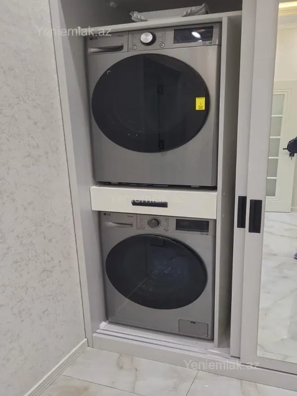 Satılır 3 otaqlı yeni tikili 155 m²