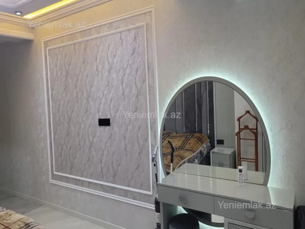 Satılır 3 otaqlı yeni tikili 155 m²