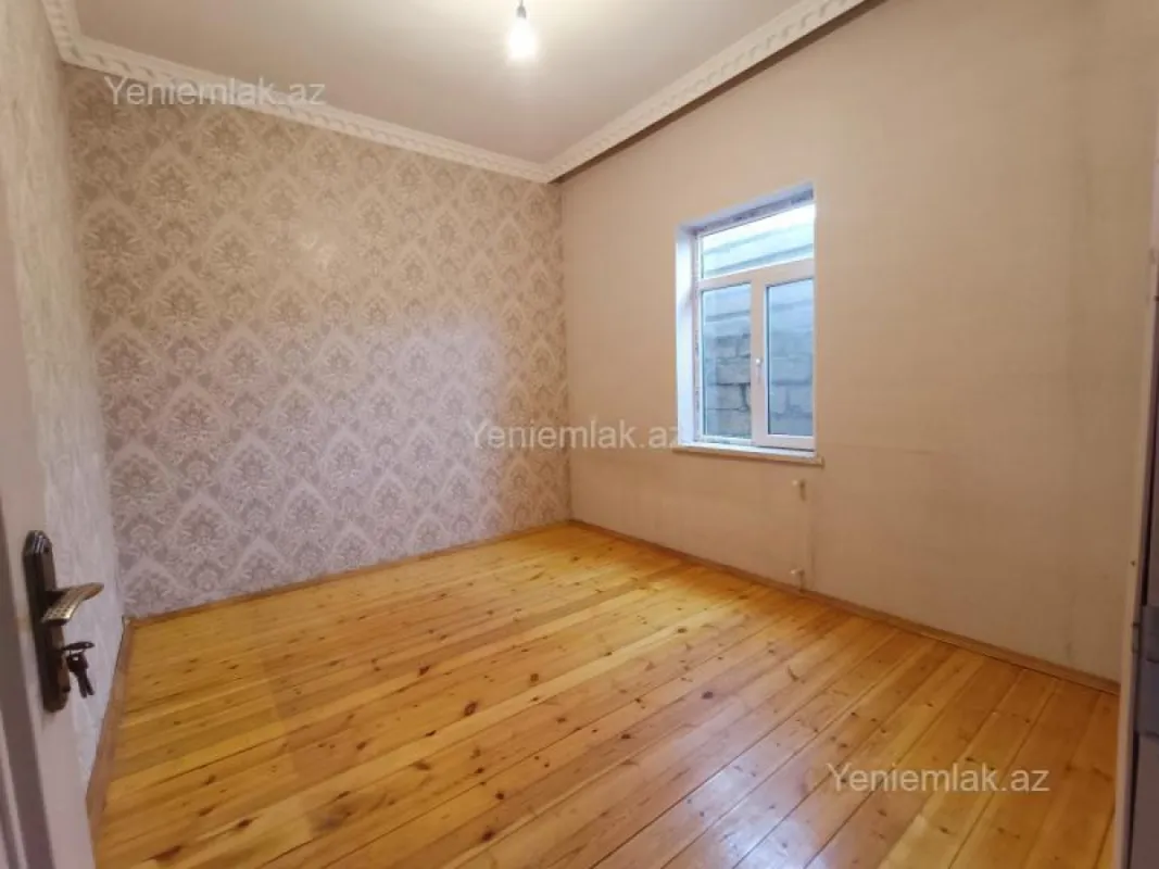 Satılır 2 otaqlı həyət evi 54 m²
