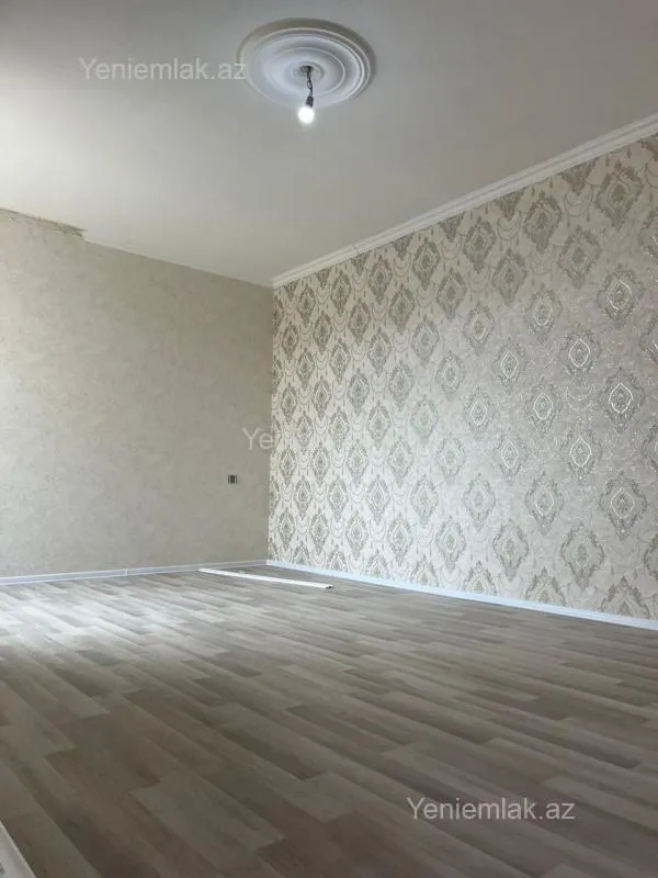 Satılır 5 otaqlı həyət evi 140 m²