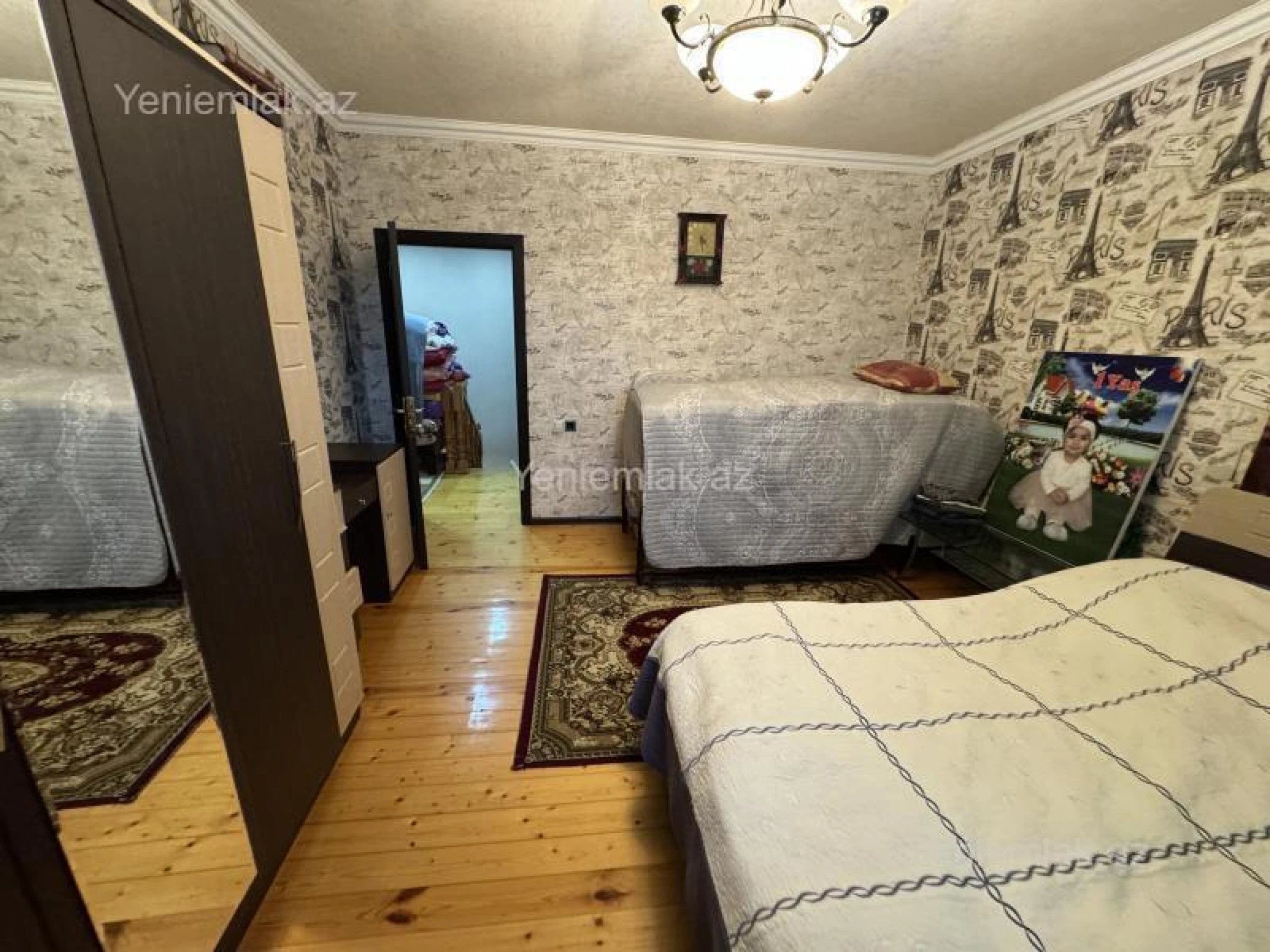 Satılır 4 otaqlı həyət evi 200 m²