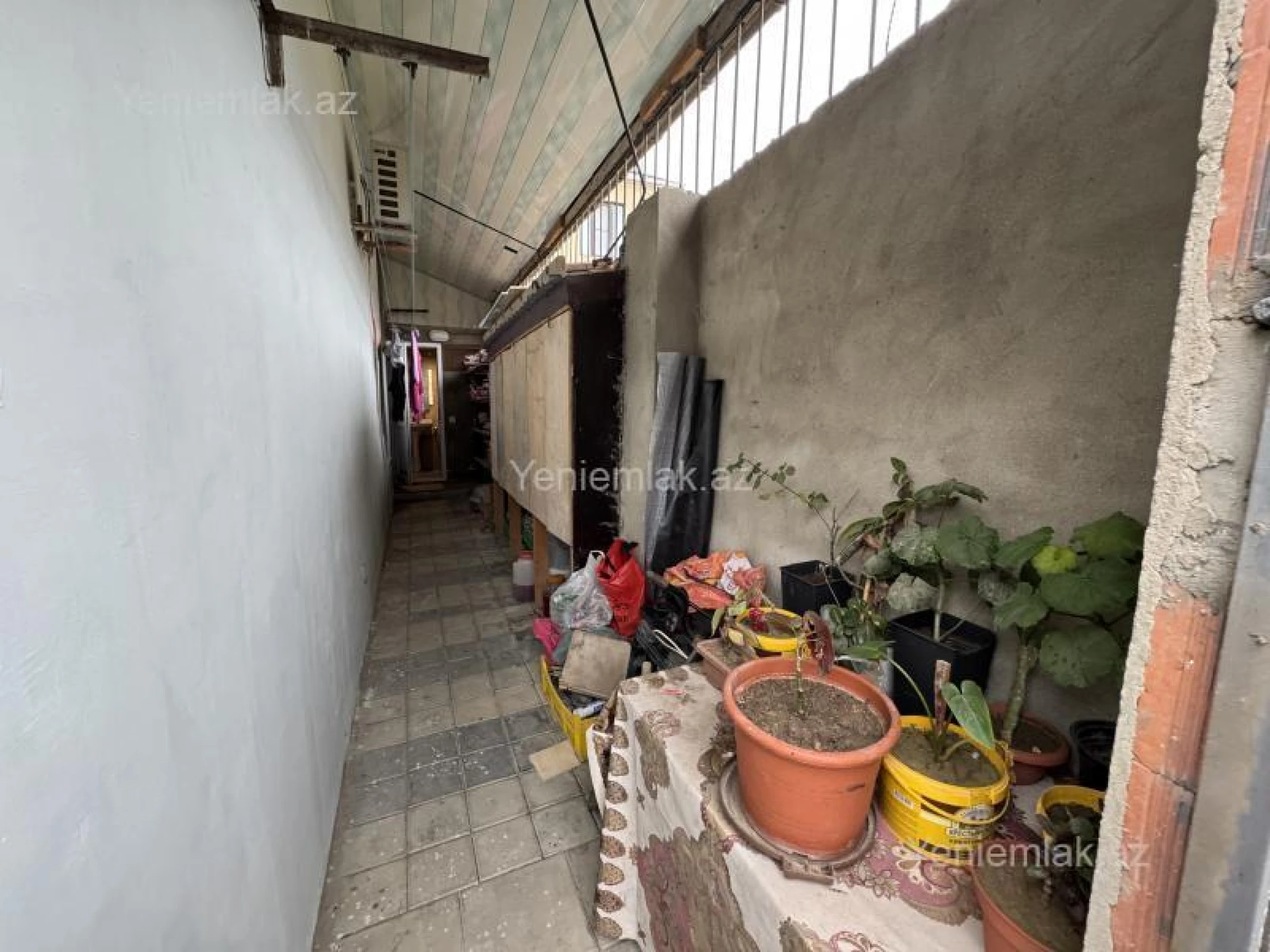 Satılır 4 otaqlı həyət evi 200 m²