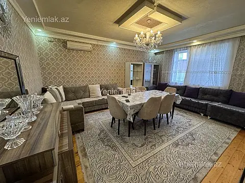 Satılır 4 otaqlı həyət evi 200 m²