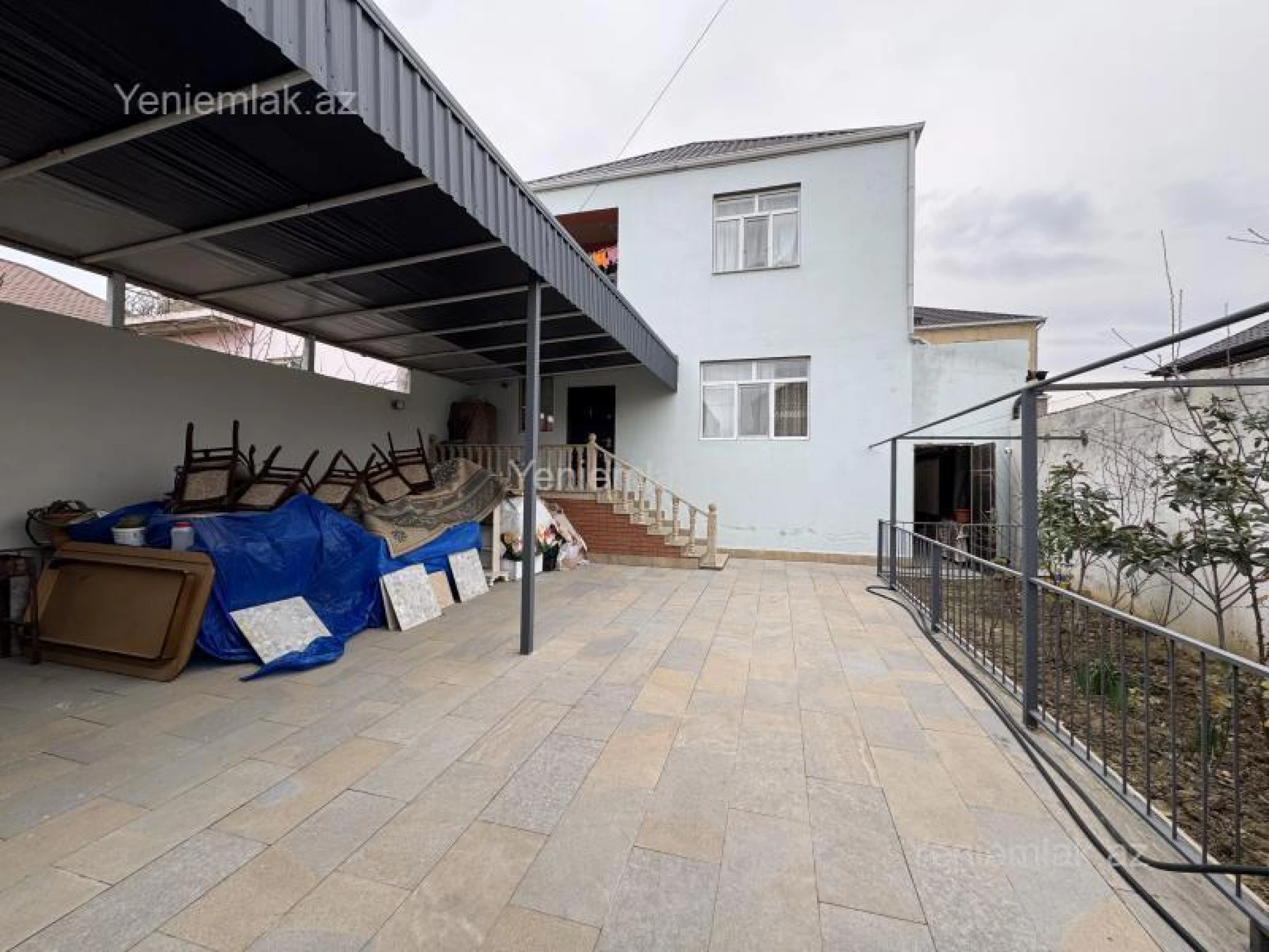 Satılır 4 otaqlı həyət evi 200 m²