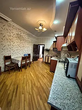 Satılır 3 otaqlı yeni tikili 115 m²