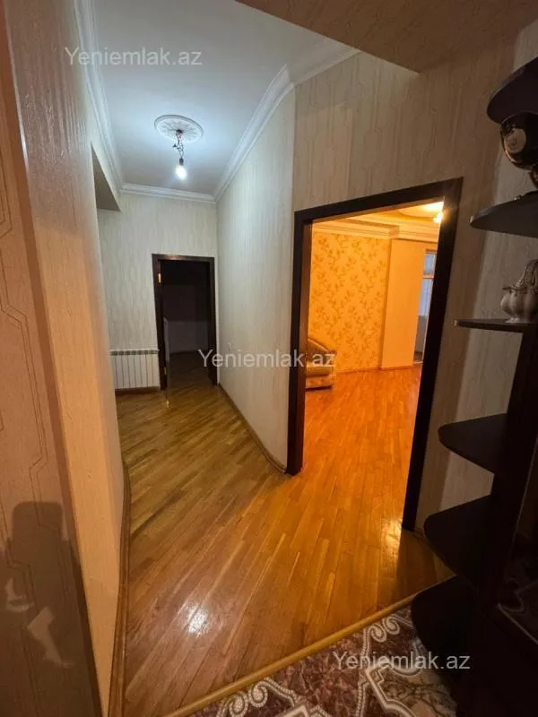 Satılır 3 otaqlı yeni tikili 115 m²